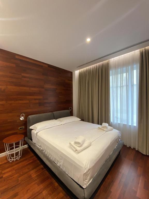 Crown Boutique Hotel Durres Ngoại thất bức ảnh