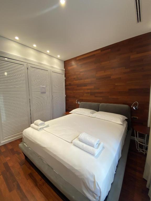 Crown Boutique Hotel Durres Ngoại thất bức ảnh