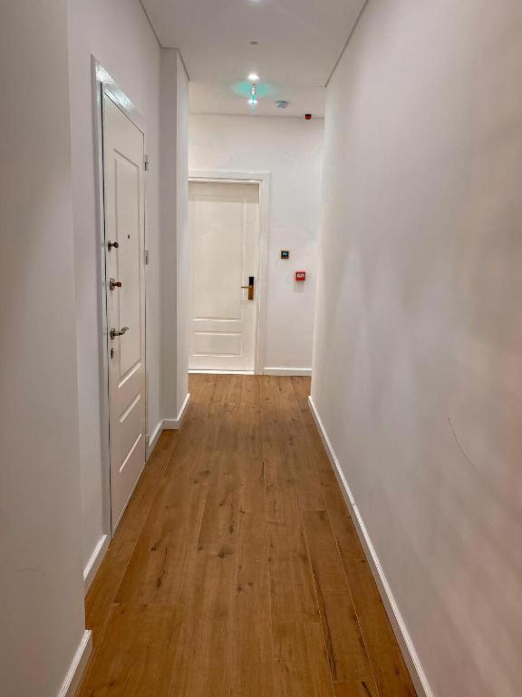 Crown Boutique Hotel Durres Ngoại thất bức ảnh