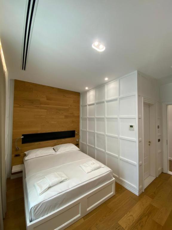 Crown Boutique Hotel Durres Ngoại thất bức ảnh